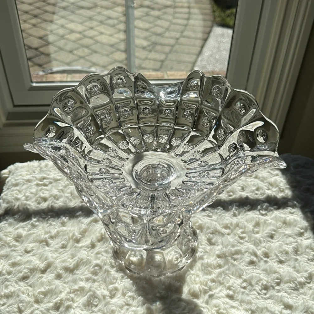 VINTAGE 19th CENTURY~PRISCILLA~PRESSED GLASS MOON~STARS~PRESSED COMPOTE~NICE~KCC